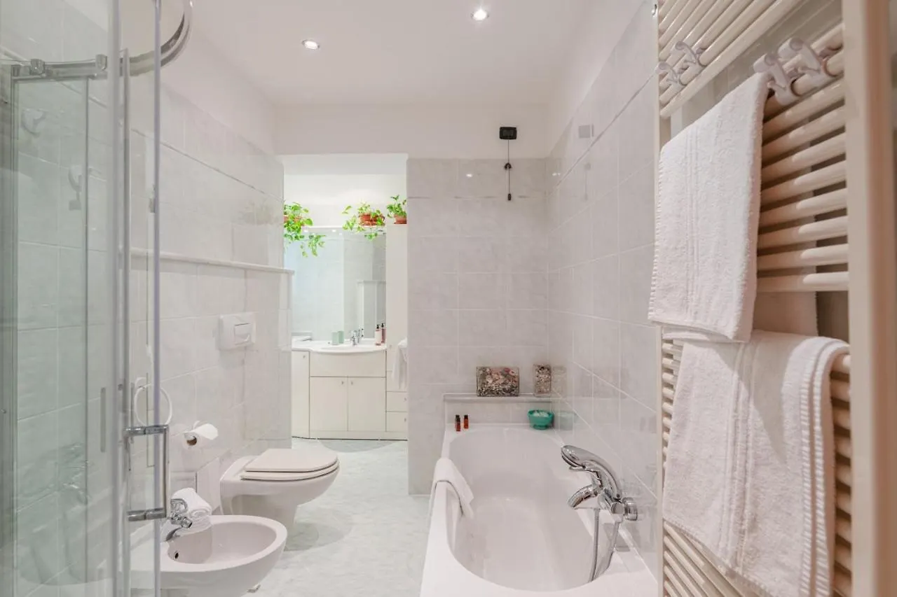 Casa Silinda By Comorooms